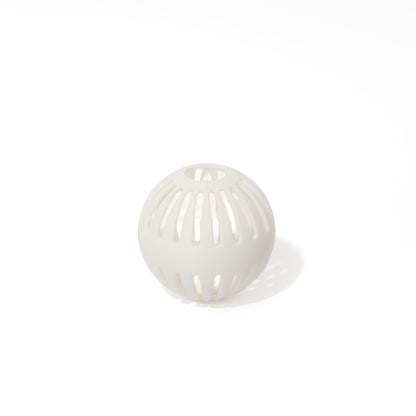 Whisker Roll – Interactive Treat Ball for Cats